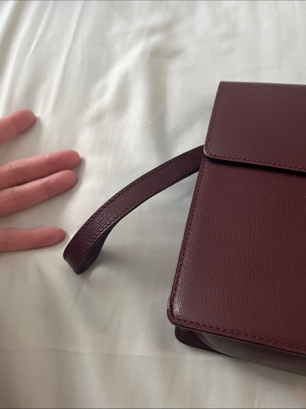Womens Leather Envelope Bag in Burgundy with Gold Hardware - Picture 3 of 10
